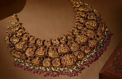 Antique gold jewellery