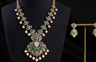 Emerald jewellery